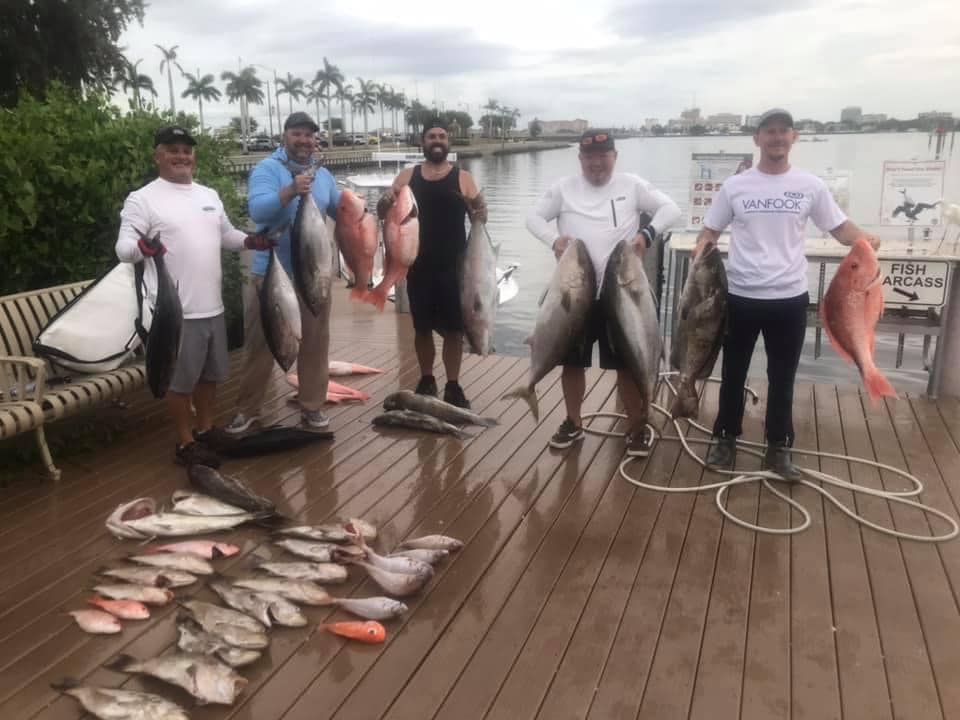 All Jigs “No Baits” with The Fisherman`s Hut and Liquid Assault Marine Services of The Gulf Of Mexico
