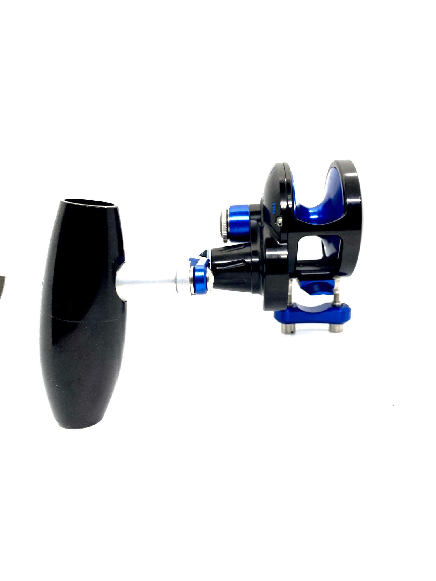 Slow Pitch Jigging Reel - Accurate - Valiant 500N SPJ Custom Black & Blue